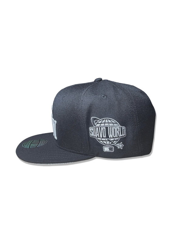 SW LOGO SNAPBACK - BLACK