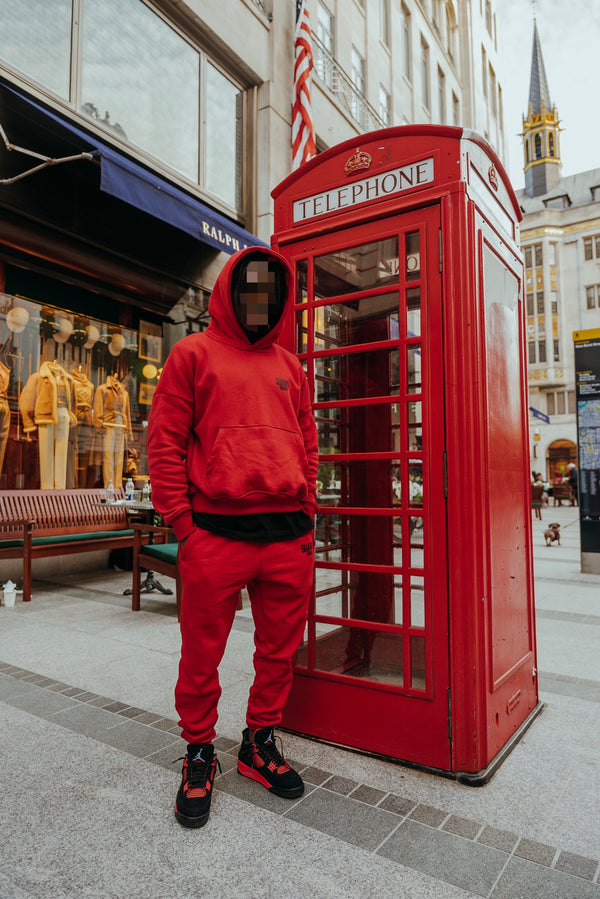 SIGNATURE HOODIE - THUNDER RED